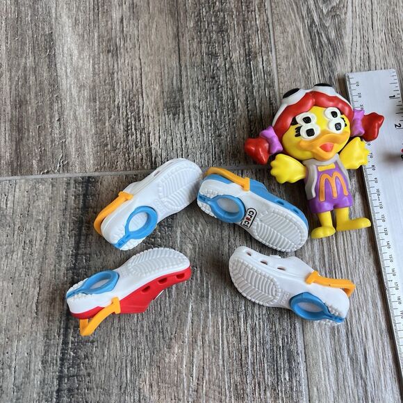 McDonalds CACTUS PLANT BIRDIE HAPPY MEAL TOY FIGURES CROCS KEYCHAIN LOT - Picture 10 of 10
